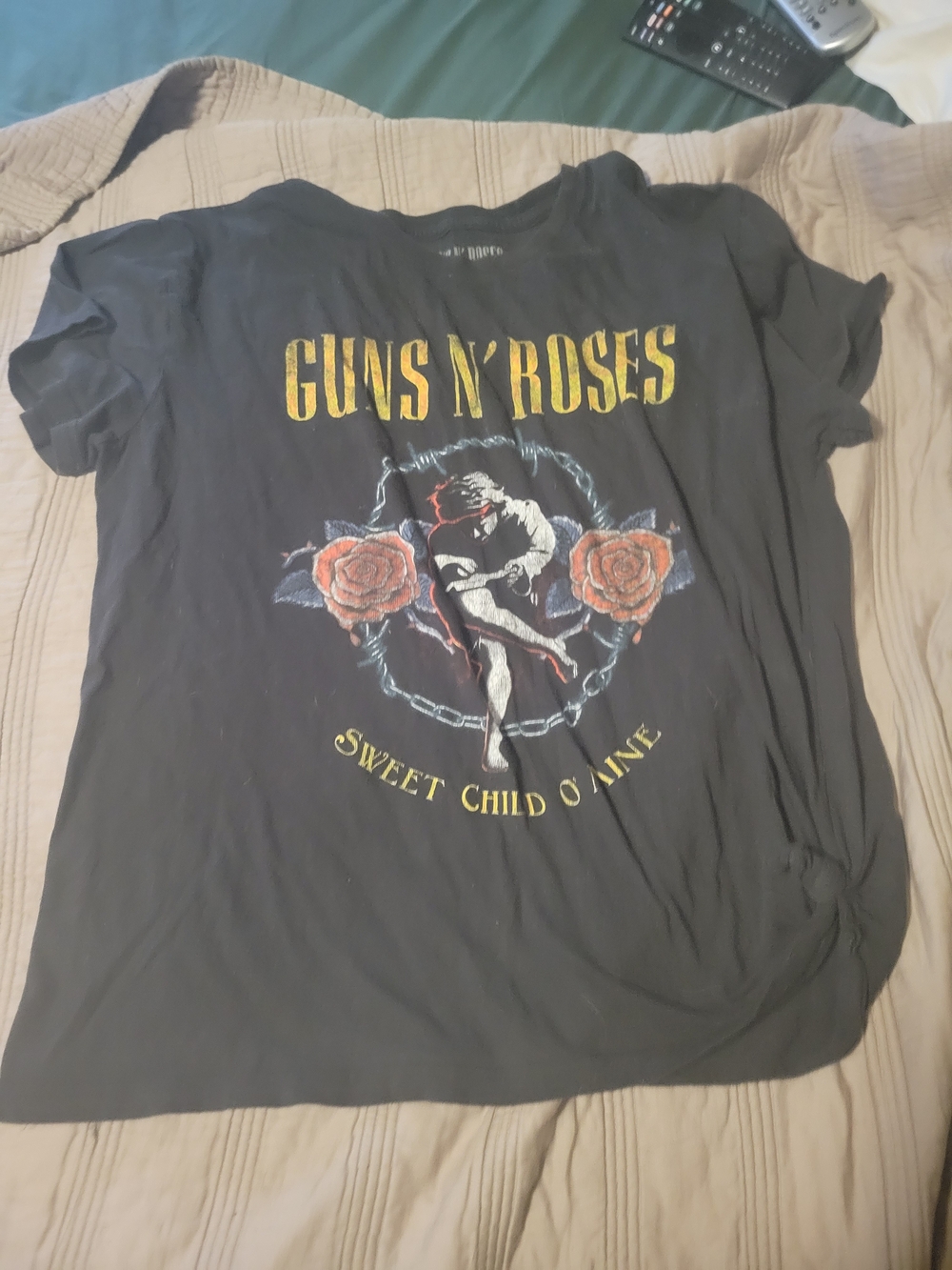Guns N' Roses Black Graphic Tee - Sweet Child O' Mine